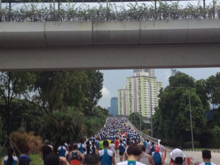 Gilaaaa..ini orang banyak bangeeeet !!!!